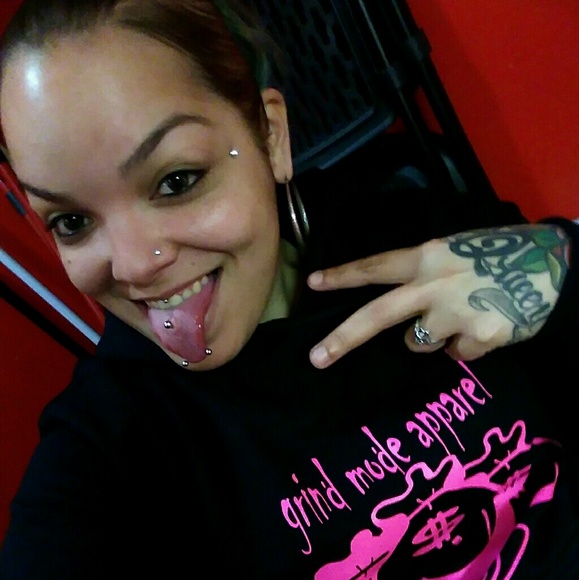 Meet your Posher, Iraida - Picture 1 of 1